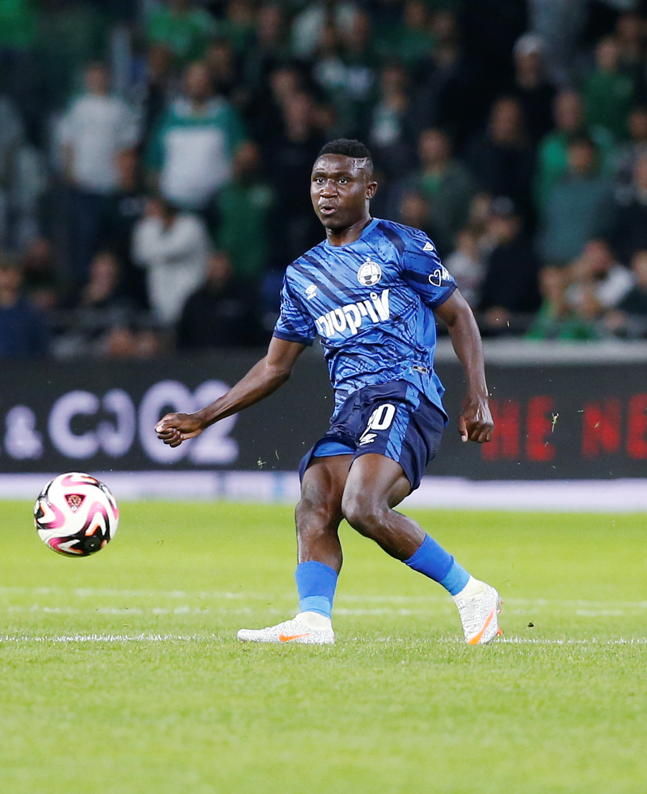 בית"ר ירושלים פורצת קדימה: ניצחון דרמטי על הפועל פתח תקוה