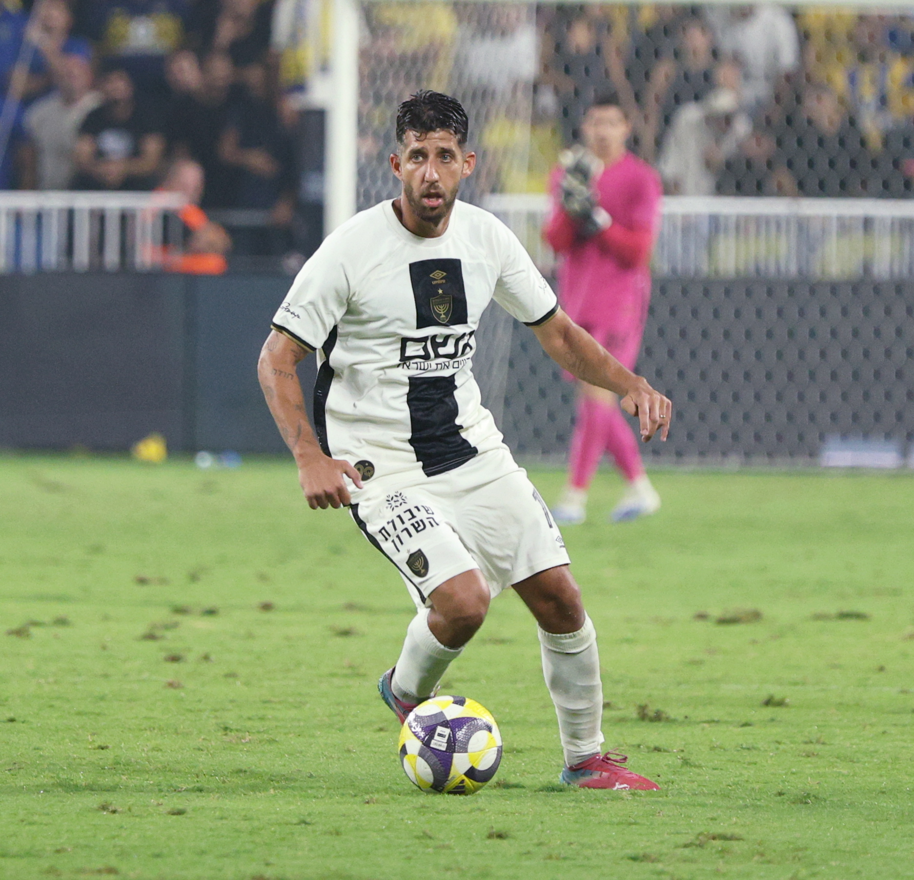 עונש נוסף לבית"ר ירושלים בעקבות קריאות גזעניות: העתיד לוט בערפל