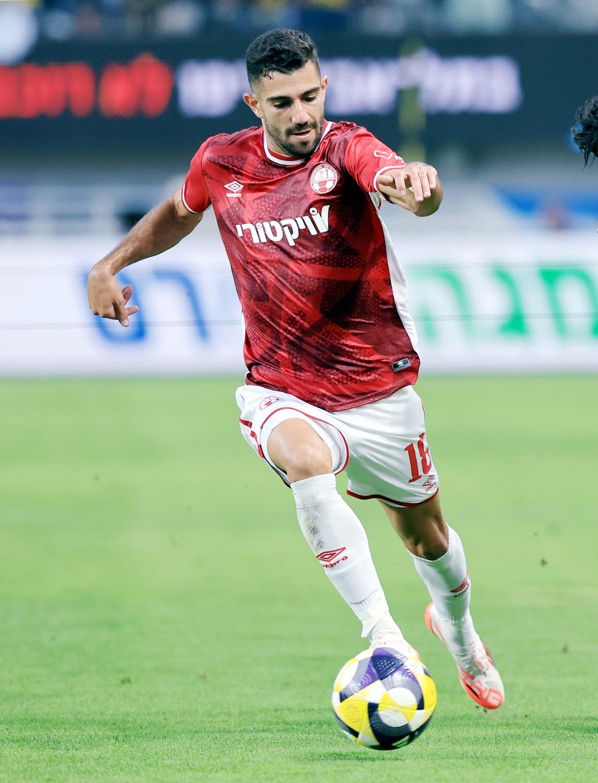 מאבקי הכוח של מכבי תל אביב והאסטרטגיה המנצחת של הפועל באר שבע